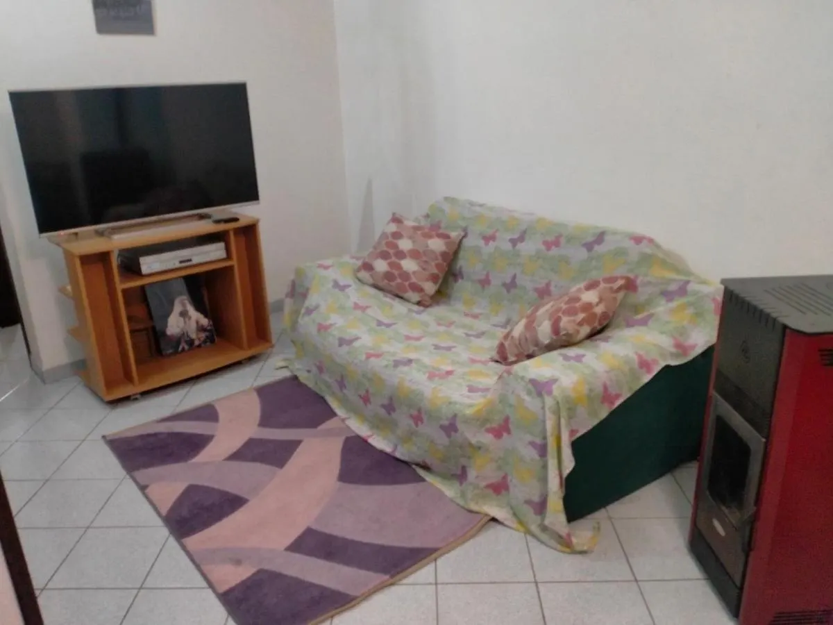 Appartamento Santa Giusta 0*,  Italia